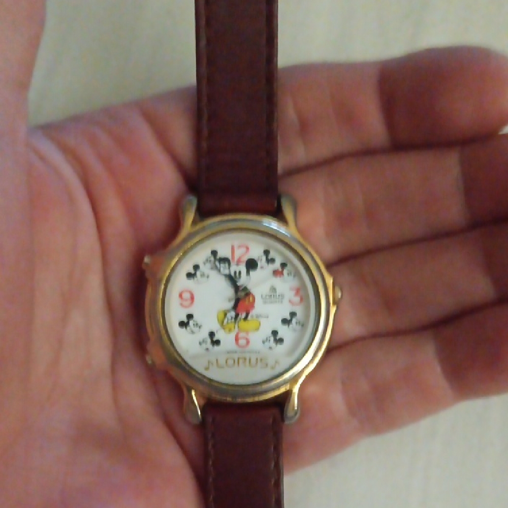 A Lorus Vintage Mickey Mouse Watch That Plays 2 Mickey Mouse Songs.